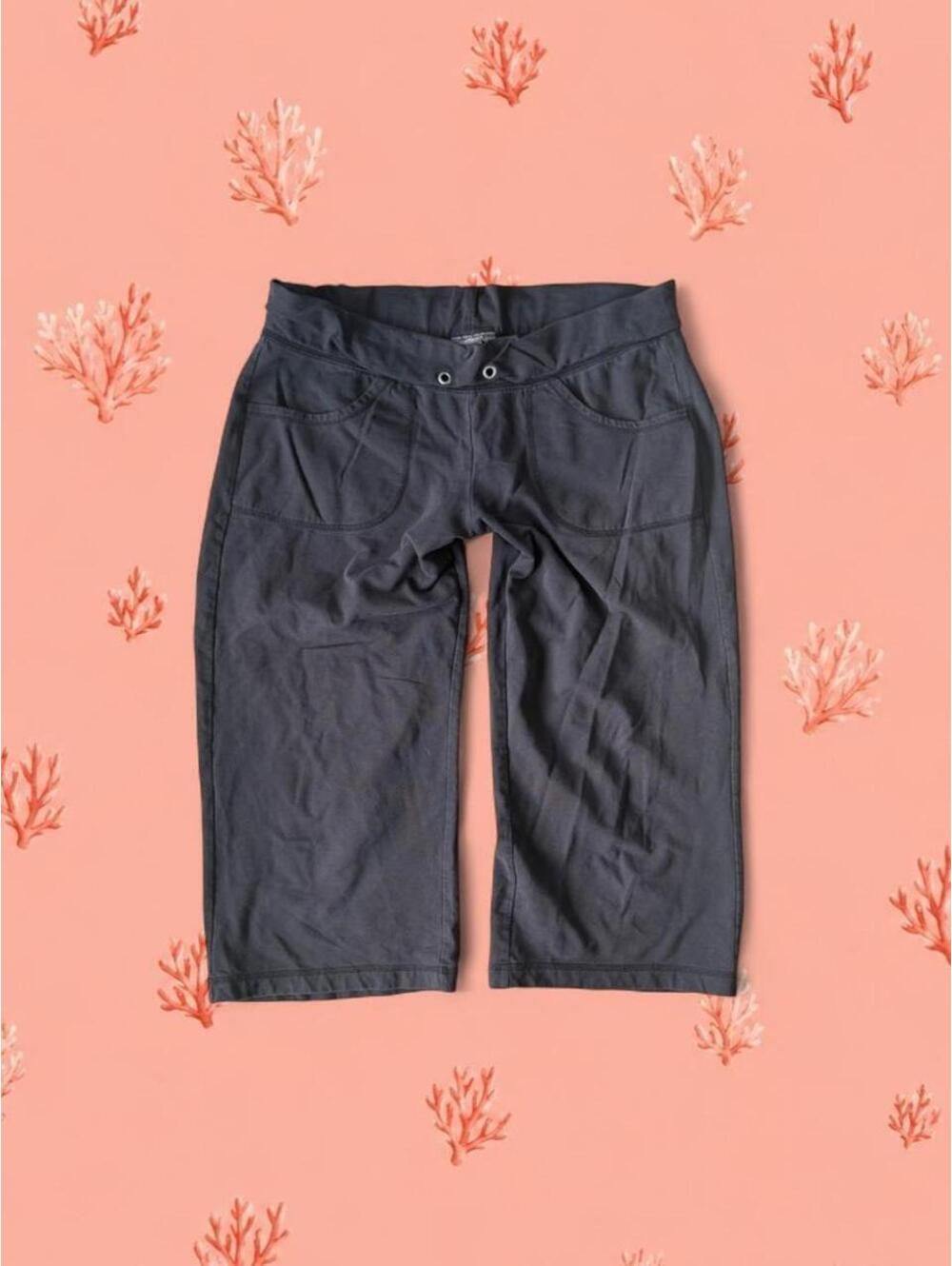 Jacob black capri sweat shorts